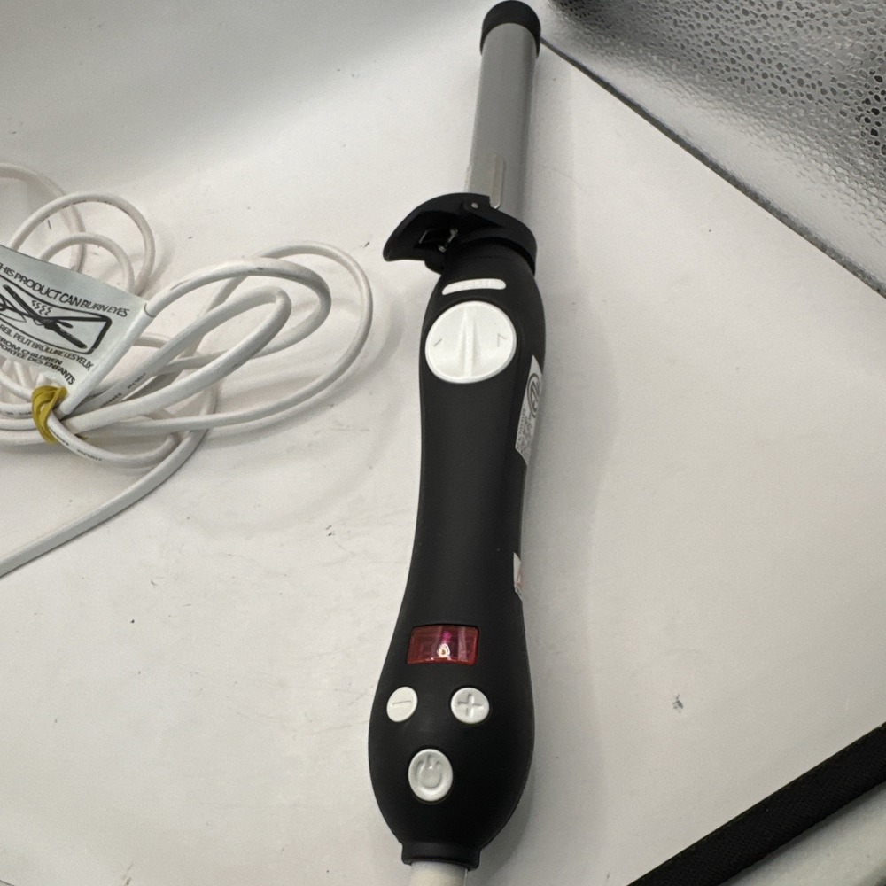 Beachwaver‎ Co S1 Curling Iron 0.75in Ceramic Dual Voltage Black Silver
